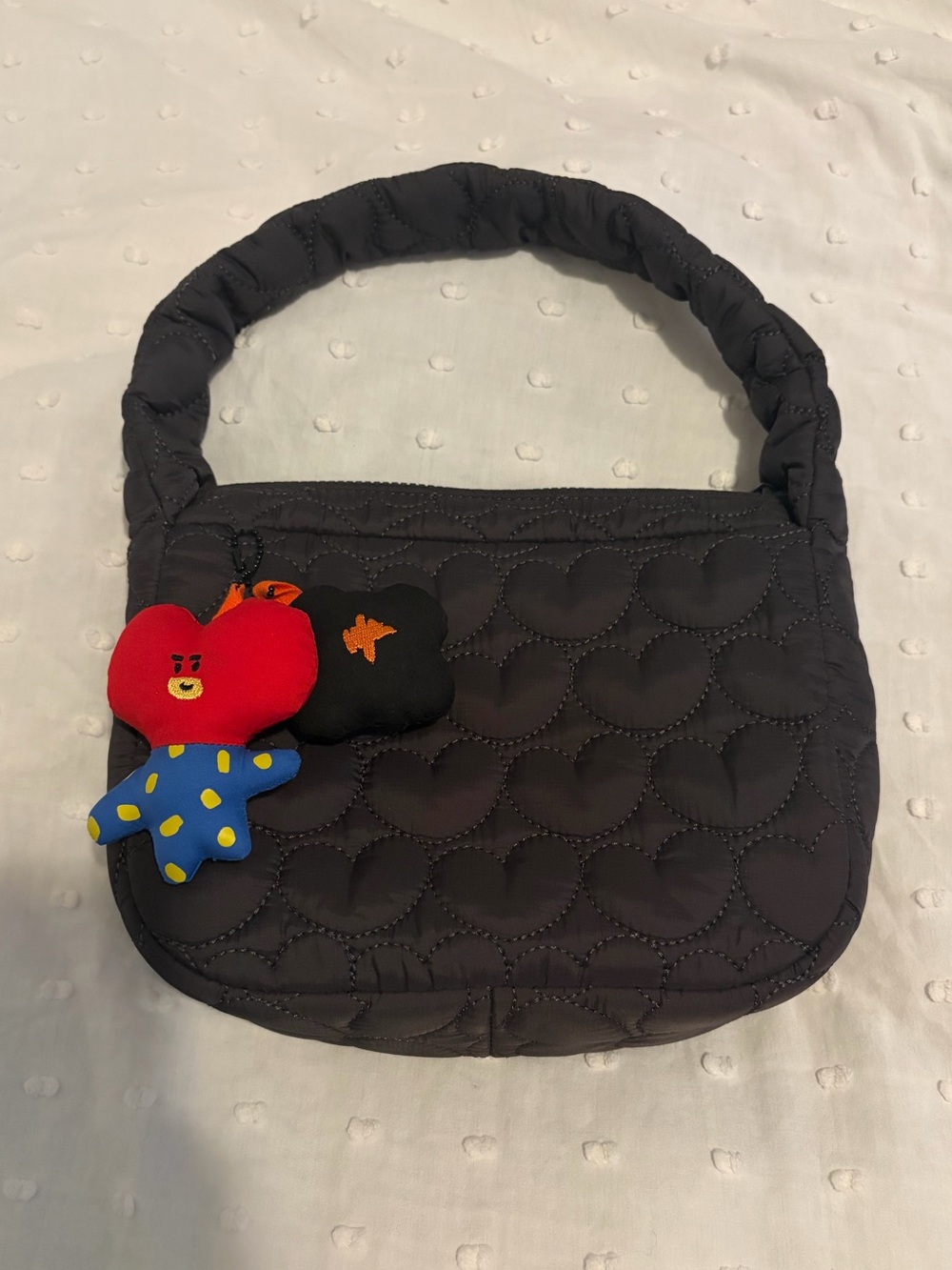 BT21 Tata Black Puffer Purse